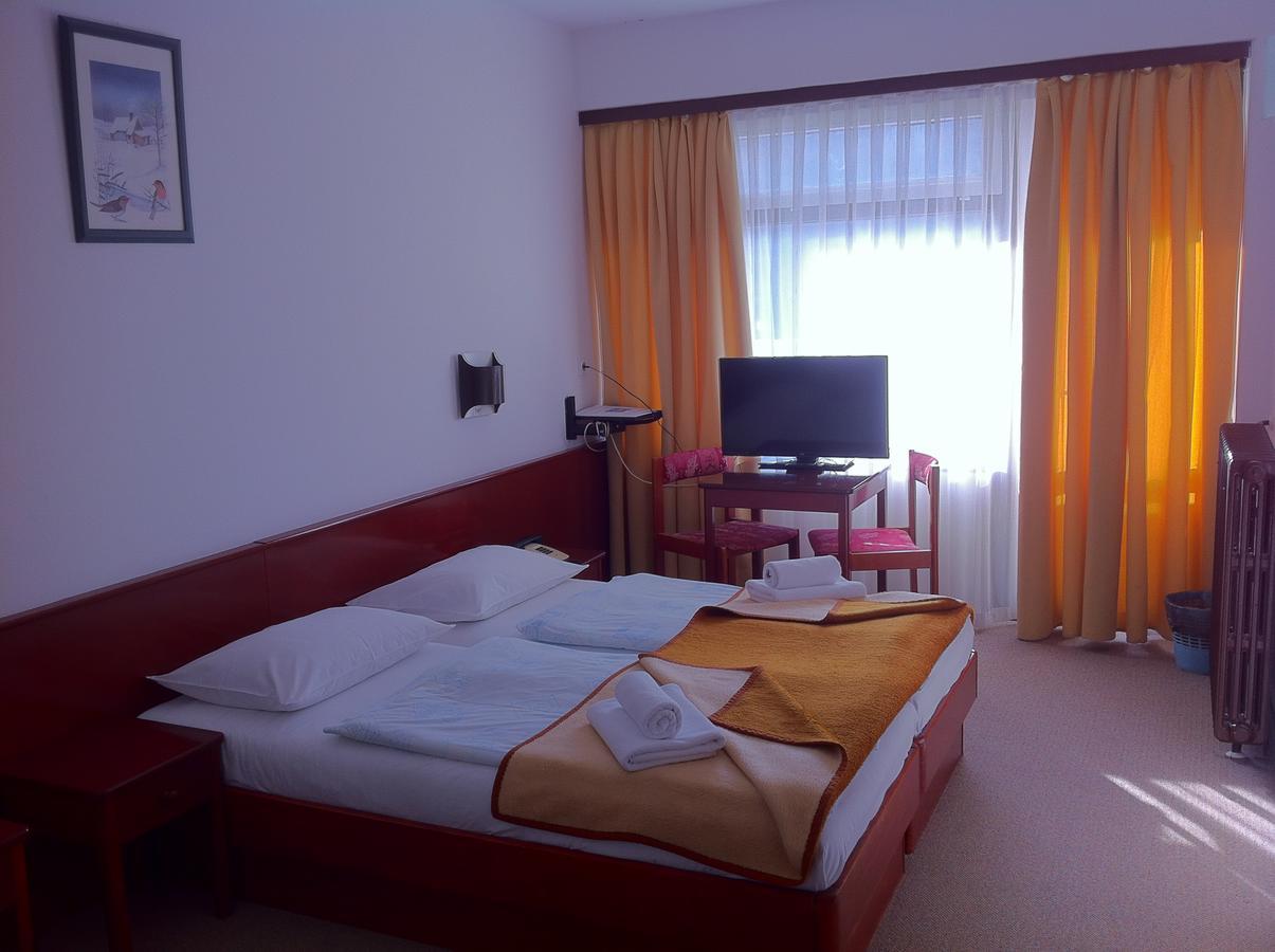 Hotel Matija Gubec Stubicke Toplice Exterior photo